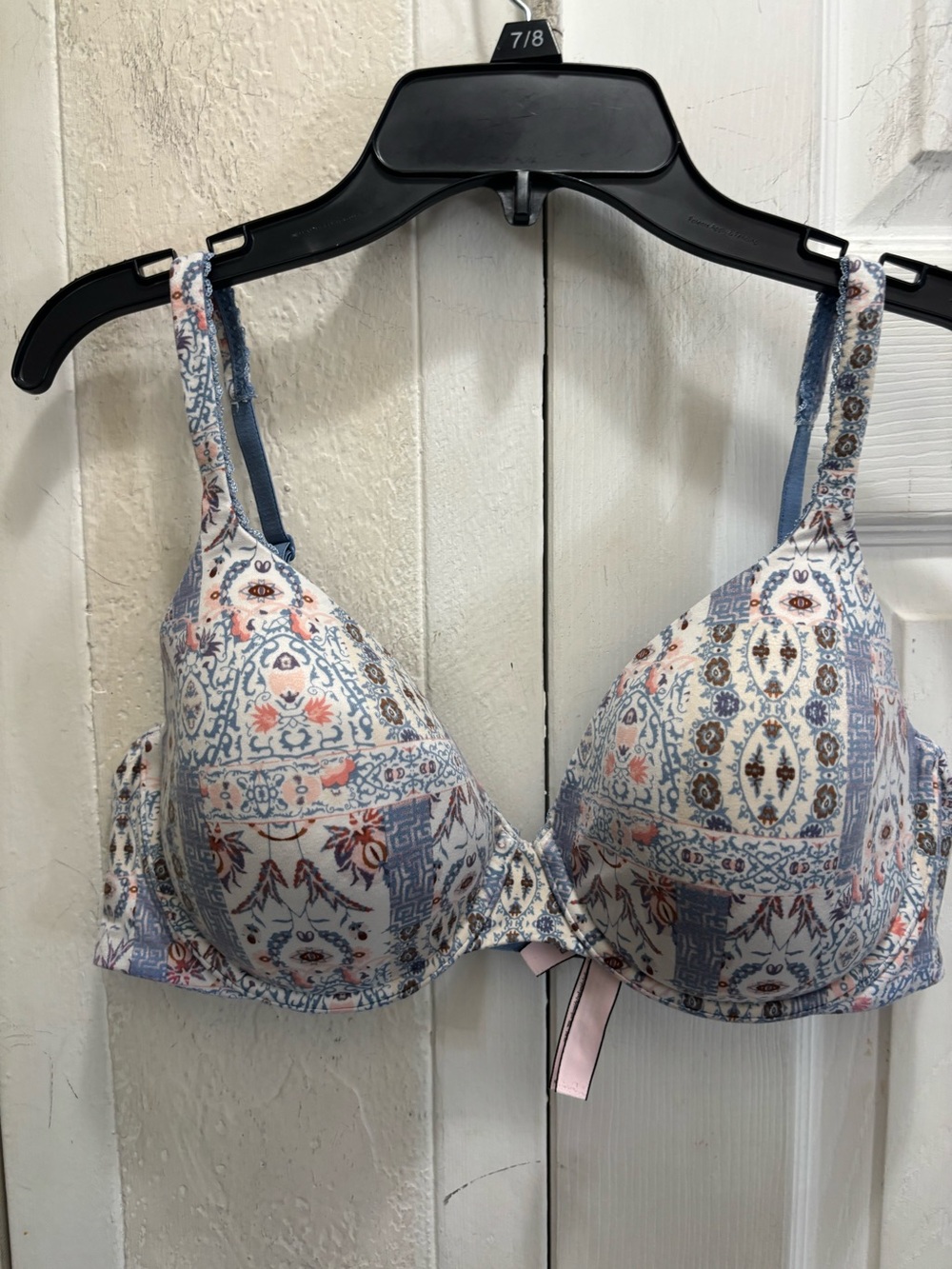 Victoria secret Women’s Printed Underwire T-Shirt Bra - Blue & Pink